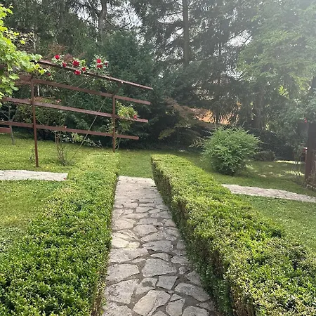 Sarajevo - 2 2 Pools - Full Privacy - Up To 25 Guests Vila